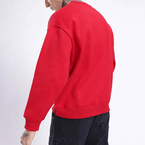 เสื้อสเวตเชิ้ตผู้ชายสีแดง สไตล์ลำลอง สตรีทแวร์ ทรงหลวม แฟชั่นทันสมัย สั่งทำได้ ขายส่งจากสหรัฐอเมริกา เสื้อผ้าอินเทรนด์ ใส่ได้ทุกวัน - Product Image 3