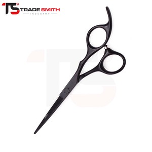 Tijeras de recorte clásicas TSI Premium para barberos, herramienta de peluquería de acero inoxidable para cortes limpios y estilismo profesional en salón - Product Image 3