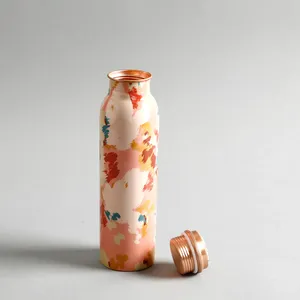 Botella de agua de cobre hecha a mano con estampado meena, diseño multicolor, base blanca, arte floral azul. - Product Image 3
