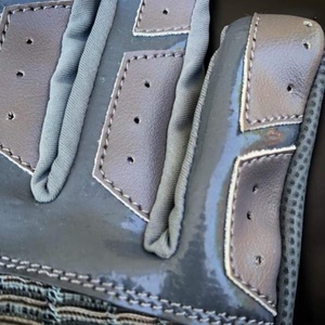 Guantes de bateo de béisbol personalizados profesionales Protección de manos Guantes de bateo de béisbol Guante de bateo de béisbol de cuero - Product Image 3