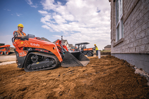 ซื้อรถตักล้อยาง Kubota SCL1000 มือสอง ราคาถูก โปรโมชั่นสุดฮอต พร้อมมอเตอร์เกียร์ PLC ดีไซน์กะทัดรัด จัดส่งรวดเร็ว - Product Image 5
