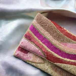 Accessoires de mode de luxe faits main en Inde, poignée de sac baguette en perles de verre multicolores, sac à main décontracté durable, style local - Product Image 3