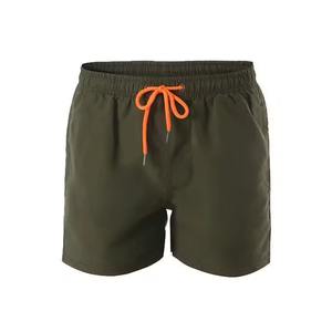 Shorts légers en polyester et nylon pour hommes - Ensemble de shorts de sport coupe-vent avec broderie de logo personnalisée, sur mesure - Product Image 2