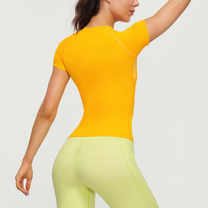 Camiseta Deportiva de Manga Corta para Mujer, Venta al por Mayor, Corte Ajustado, con Logotipo Personalizado, Diseño de Impresión 3D de Verano - Product Image 3