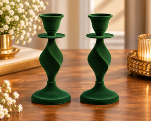 Candelero de Metal con Recubrimiento de Terciopelo Verde, 6-8 Pulgadas, Hecho a Mano, Ecológico, Moderno y Decorativo para el Hogar - Product Image 3