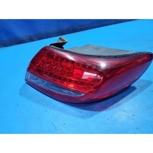 ชุดไฟท้ายขวา Grandeur/Azera มือสอง ของแท้ OEM 924023L001 - Product Image 1