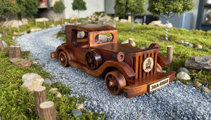 Coche de Juguete de Madera Vintage Hecho a Mano, Juguetes Educativos Montessori para Niños de 2 a 4 Años, Hecho en Vietnam - Product Image 6
