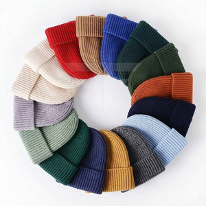 Casquettes unisexes en tricot pour adultes, de haute qualité, conçues par des designers, impression de logo personnalisée en gros, pour hommes ou femmes - Product Image 1