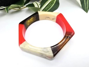 Nouveaux bracelets en résine faits à la main, légers, bijoux de mode pour femmes et filles, ensemble de bracelets en résine style vintage à prix avantageux - Product Image 3