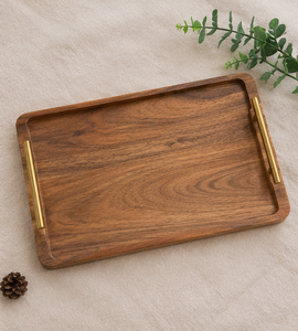 Plateau de service rectangulaire en bois d'acacia, de manguier et de noyer, poli, écologique, avec poignées dorées, pour le thé, le café et le petit-déjeuner - Product Image 4