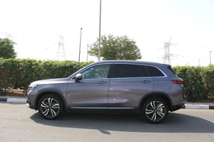 รถยนต์ไฟฟ้าใหม่เอี่ยม SK YW ELL ET5 SUV AWD แบตเตอรี่ลิเธียม ยาง R18 เบาะหนัง มอเตอร์ขับเคลื่อนเดี่ยว - Product Image 3