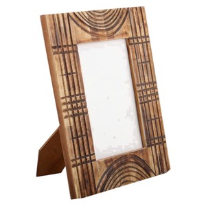 Elegant Scalloped Wooden Photo <b>Frame</b> with Beaded Border Tabletop <b>Picture</b> Holder for Farmhouse Home and Modern Desktop Decor - Product Image 2
