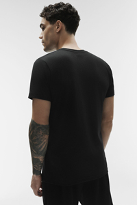 เสื้อยืดคอกลมสีพื้นสำหรับผู้ชาย แขนสั้น สไตล์ลำลอง คุณภาพพรีเมียม เหมาะสำหรับฤดูร้อน - Product Image 5