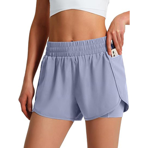 Shorts de sport pour femmes à double couche avec poche pour téléphone, en polyester, séchage rapide, fluides, taille haute, respirants, pour le yoga et l'entraînement - Product Image 1