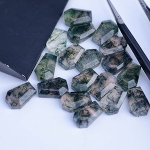 Piedra Preciosa de Ágata Musgosa con Corte Ataúd, Pulida y Suelta - Product Image 1