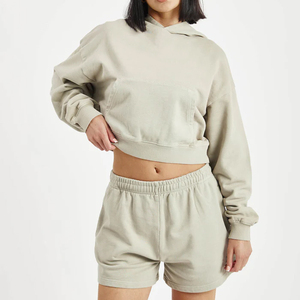 Ensemble sweat à capuche et short personnalisé pour femme, en polaire, pour l'hiver, 100 % polyester, respirant, avec impression de logo - Product Image 1