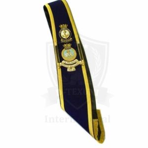 Cinta de tela bordada OEM azul marino ceremonial con ribete dorado y parches bordados para uso en uniformes - Product Image 3