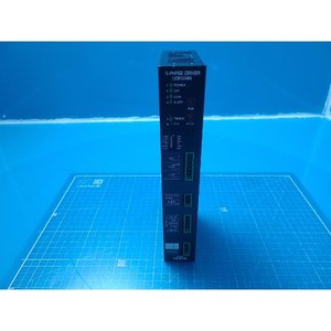 สเต็ปปิ้งมอเตอร์ UDK5114N UDK5114N พิเศษมอเตอร์ตะวันออกใช้เป็นชิ้นส่วนอุปกรณ์เซมิคอนดักเตอร์รุ่นเก่า - Product Image 1