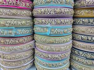 Ribete de encaje bordado con cuentas metálicas de poliéster de color personalizado, lavable para bolsos, prendas y zapatos - Ofertas al por mayor - Product Image 4