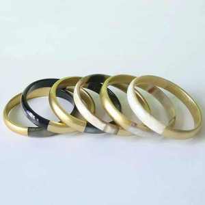 Nuevo Diseño Ecológico, Brazalete Redondo de Cuerno de Búfalo/Vaca, Joyería Moderna Hecha a Mano por AL MALIK CRAFT - Product Image 6