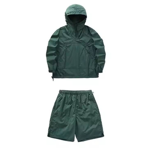 Nuevo Conjunto de Chaqueta y Pantalones Cortos Personalizados para Hombre, Conjunto Deportivo de Dos Piezas, Cortavientos para Exteriores, Chándal de Nailon con Logotipo Personalizado - Product Image 1