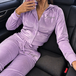 Pantalones de Terciopelo de Dos Piezas para Mujer, 300 GSM, Pantalones Anchos de Terciopelo, Marcas de Moda, Venta al por Mayor para Boutiques - Product Image 5