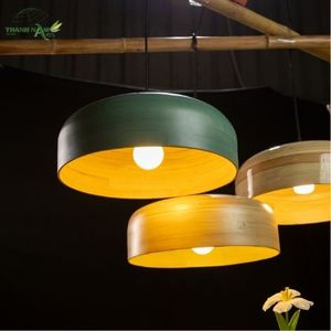 Luminaire suspendu en bambou artisanal moderne et minimaliste - Couvre-lampes et accessoires d'éclairage intérieur - Design en bambou pur - Product Image 1