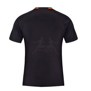 Diseña tu propia camiseta de fútbol con paneles de malla transpirable para mejorar el flujo de aire y la comodidad - Product Image 2