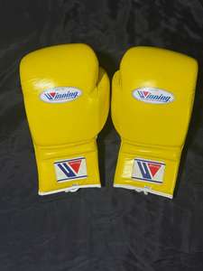 Gants de boxe personnalisés en cuir véritable, best-sellers du fabricant, pour entraînement et sparring. - Product Image 4