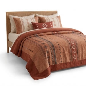 Draps de lit en coton biologique de luxe, doux, respirants et parfaits pour les lits king size, avec impression traditionnelle. - Product Image 6