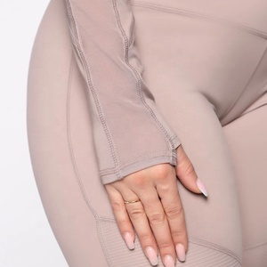 Ensemble de yoga sans coutures : Leggings taille haute et crop top à quart de zip, couleur unie, deux pièces, respirant, écologique, séchage rapide - Product Image 4