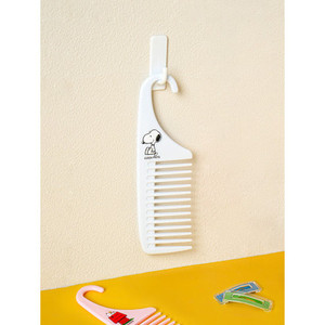 หวีแขวนรูปขวานถั่วลิสง รุ่นไดโซ่1808 - Product Image 1