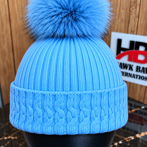 Bonnet tricoté unisexe personnalisé avec pompon – Chapeau d'hiver doux au toucher, style décontracté, fabrication OEM - Product Image 6