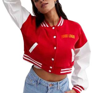 Chaqueta universitaria estilo letterman para mujer, con interior cálido, exterior duradero y un diseño deportivo popular. - Product Image 1
