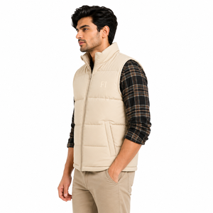 Gilet matelassé beige pour homme avec fermeture éclair, col montant, coupe-vent, rembourrage en polyester, vêtement d'hiver décontracté, vestes sans manches pour homme OEM B2B - Product Image 3
