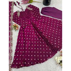 Robes décontractées de créateur Robe de soirée avec Dupatta et bas Look élégant - Product Image 3