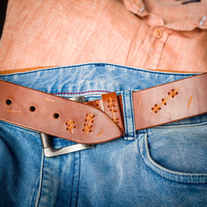 <b>Tooled</b> Western Floral <b>Engraved</b> Leather Belt 100% Genuine Full Grain Cowhide with Snaps 1-1/2" WIDE Leather Snap-On Belt - Product Image 5