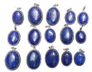 Joyería de piedras preciosas para niños de latón de estilo clásico al por mayor, lapislázuli de grado AAA, colgante azul de tres piedras, bisel de cristales - Product Image 1