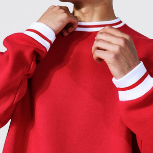 Sudadera Roja de Cuello Redondo para Hombre, Corte Regular, 100% Algodón Tejido, Color Sólido, Estilo Casual para Otoño - Product Image 5