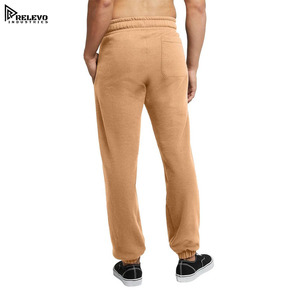 กางเกงวอร์มลำลองทรงปกติ คุณภาพพรีเมียม สกรีนโลโก้ได้ตามต้องการ สำหรับผู้ชาย ระบายอากาศได้ดี แห้งเร็ว ผลิตจากผ้าฟลีซ ผลิตในประเทศปากีสถาน - Product Image 2