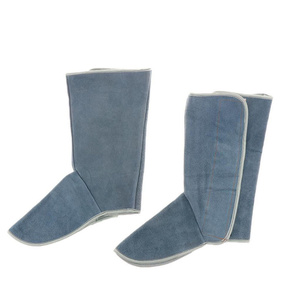 Couvre-chaussures de soudure en cuir de vachette écologique, résistant à la chaleur et aux étincelles, pour la sécurité industrielle et les vêtements de travail de pompier - Product Image 1