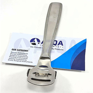 Herramienta para raspar callos de acero inoxidable con mango ergonómico para eliminar la piel muerta, cuidado de los pies, pedicura y suavizado de talones - Product Image 2