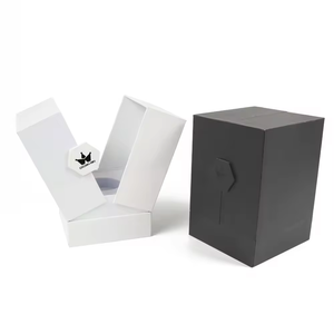 Cajas de Embalaje de Perfume de Lujo Color Morado Personalizadas, Caja de Regalo Magnética de Cartón con Logotipo de Lujo para Perfume - Product Image 3