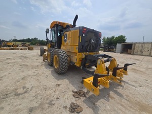 Niveleuse à moteur 672G 2024 Z007825 – Équipement robuste de qualité supérieure - Product Image 5