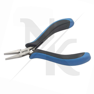 Pince plate ergonomique haute performance de qualité supérieure, 120 mm, en acier inoxydable, poignées noires et bleues, mâchoires lisses, à ressort pour sertissage de bijoux - Product Image 6