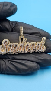 จี้เพชรโมอิสซาไนต์ VVS สลักชื่อตามสั่ง จี้ตัวอักษรสองสี เงินแท้ 925 จี้ฮิปฮอปสองชั้น ของขวัญวันเกิดสำหรับเขา - Product Image 6