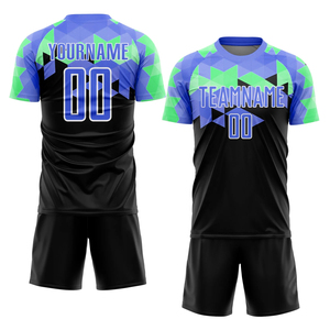 Maillots de football sur mesure, nouvelle conception, directement de l'usine, pour équipes professionnelles, d'un fabricant sur mesure pour le commerce B2B mondial. - Product Image 4