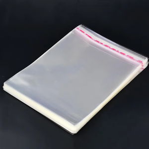 Pochettes souples pour liquides avec bec verseur, étanches, recyclables, en HDPE/LDPE, fabriquées au Vietnam - Product Image 3