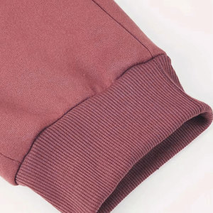 Ensemble de survêtement pour homme en tissu doux et agréable au toucher, idéal pour la course à pied, le jogging, la marche, le streetwear, séchage rapide. - Product Image 3