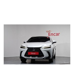 Lexus NX Luxury 2024/5, 94,769 km, Asientos de Cuero, Cámara Trasera, Volante a la Izquierda - Product Image 3